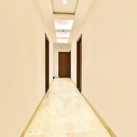 Fabhotel Golden Sapphire-2